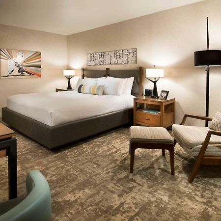 Tempe Mission Palms- Destination Fee Includes Parking Hotel Eksteriør billede