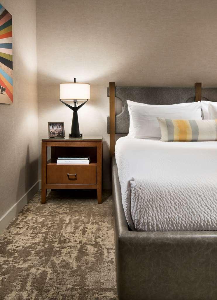 Tempe Mission Palms- Destination Fee Includes Parking Hotel Værelse billede