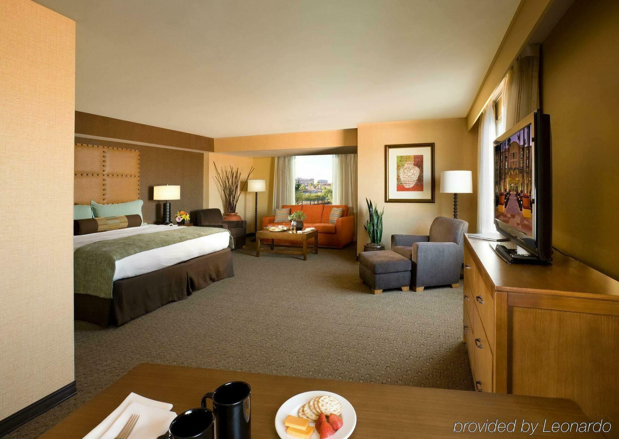 Tempe Mission Palms- Destination Fee Includes Parking Hotel Eksteriør billede