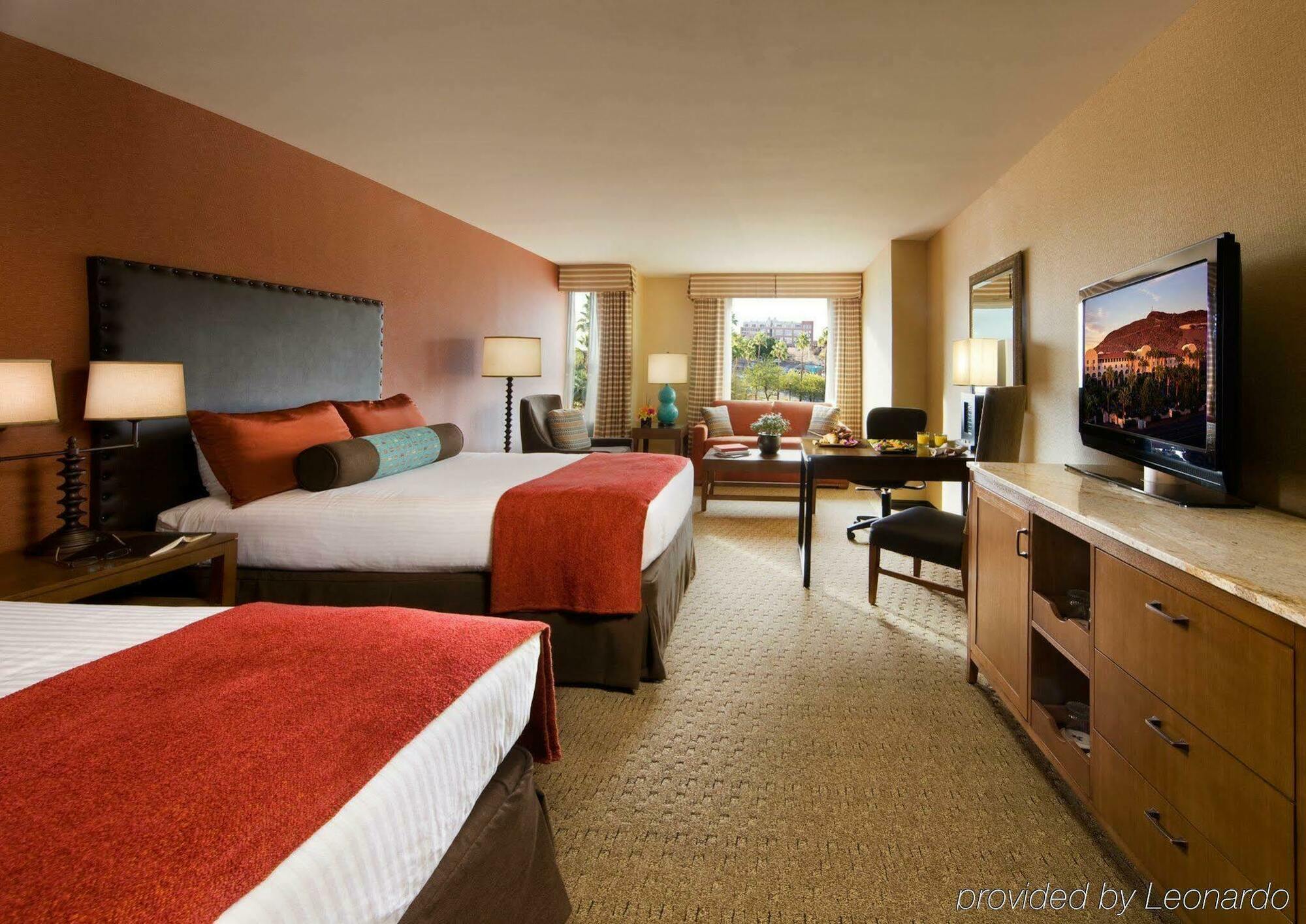 Tempe Mission Palms- Destination Fee Includes Parking Hotel Eksteriør billede