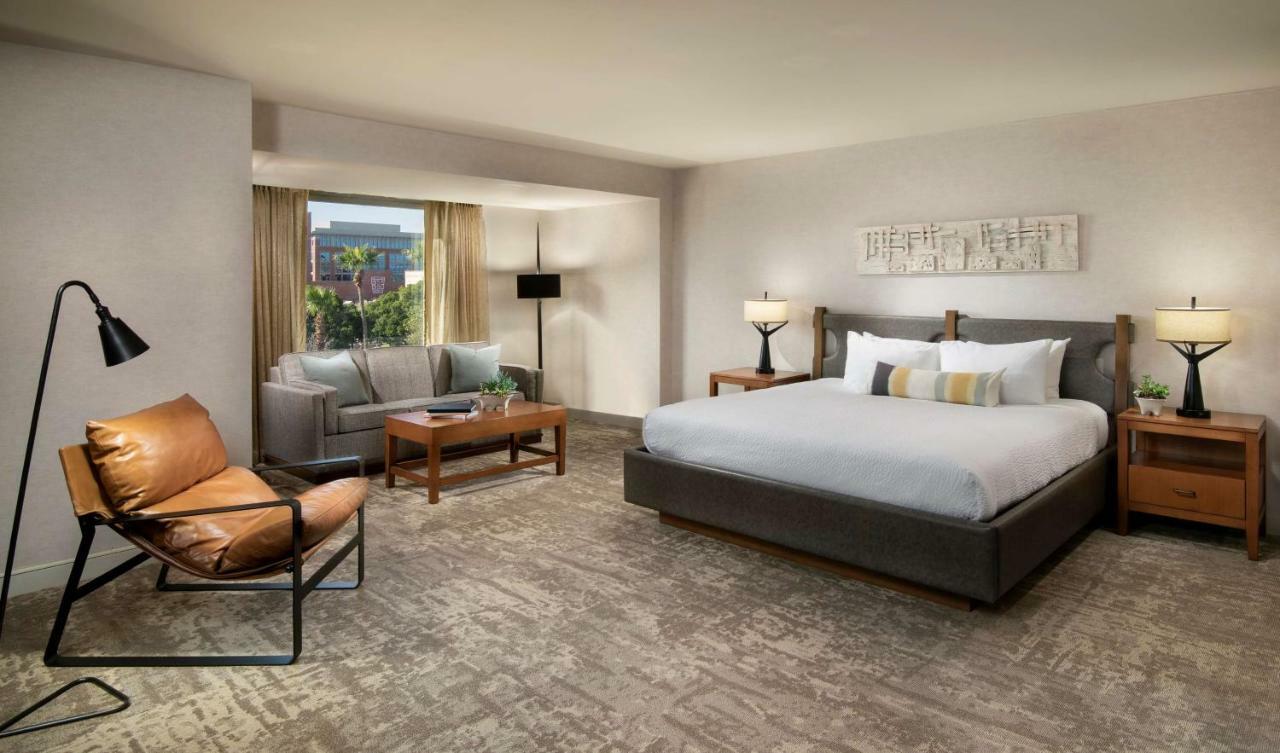 Tempe Mission Palms- Destination Fee Includes Parking Hotel Eksteriør billede